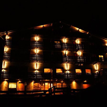 Wolffhotel كوب المظهر الخارجي الصورة